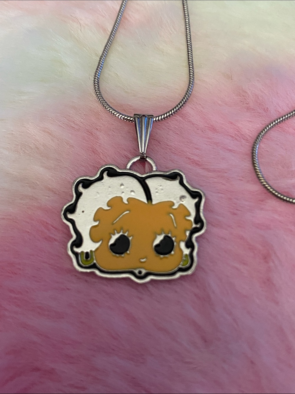 Betty Boop Enamel Face Pendant Necklace - Yellow & White